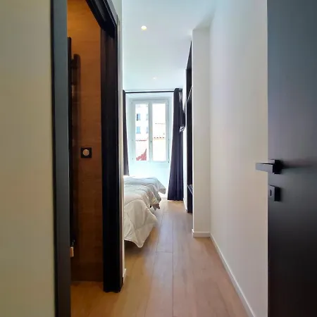 Notre Dame Prestige Apartment